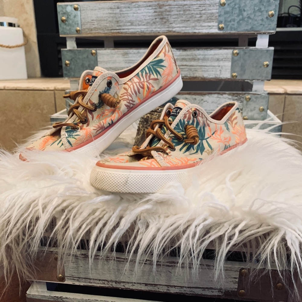 Sperry Seacoast Seaweed Print Sneaker